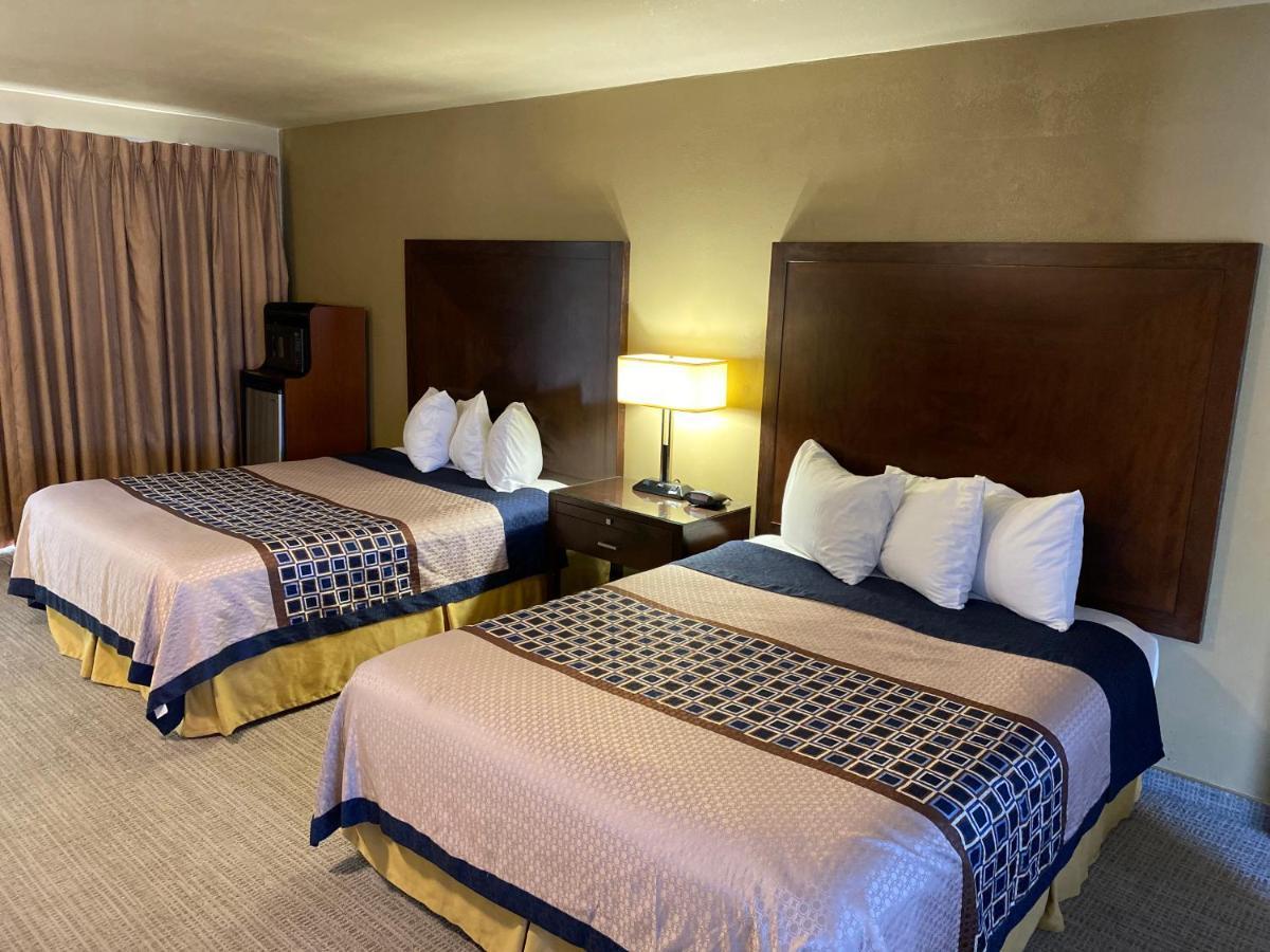 Vino Inn & Suites Atascadero Extérieur photo