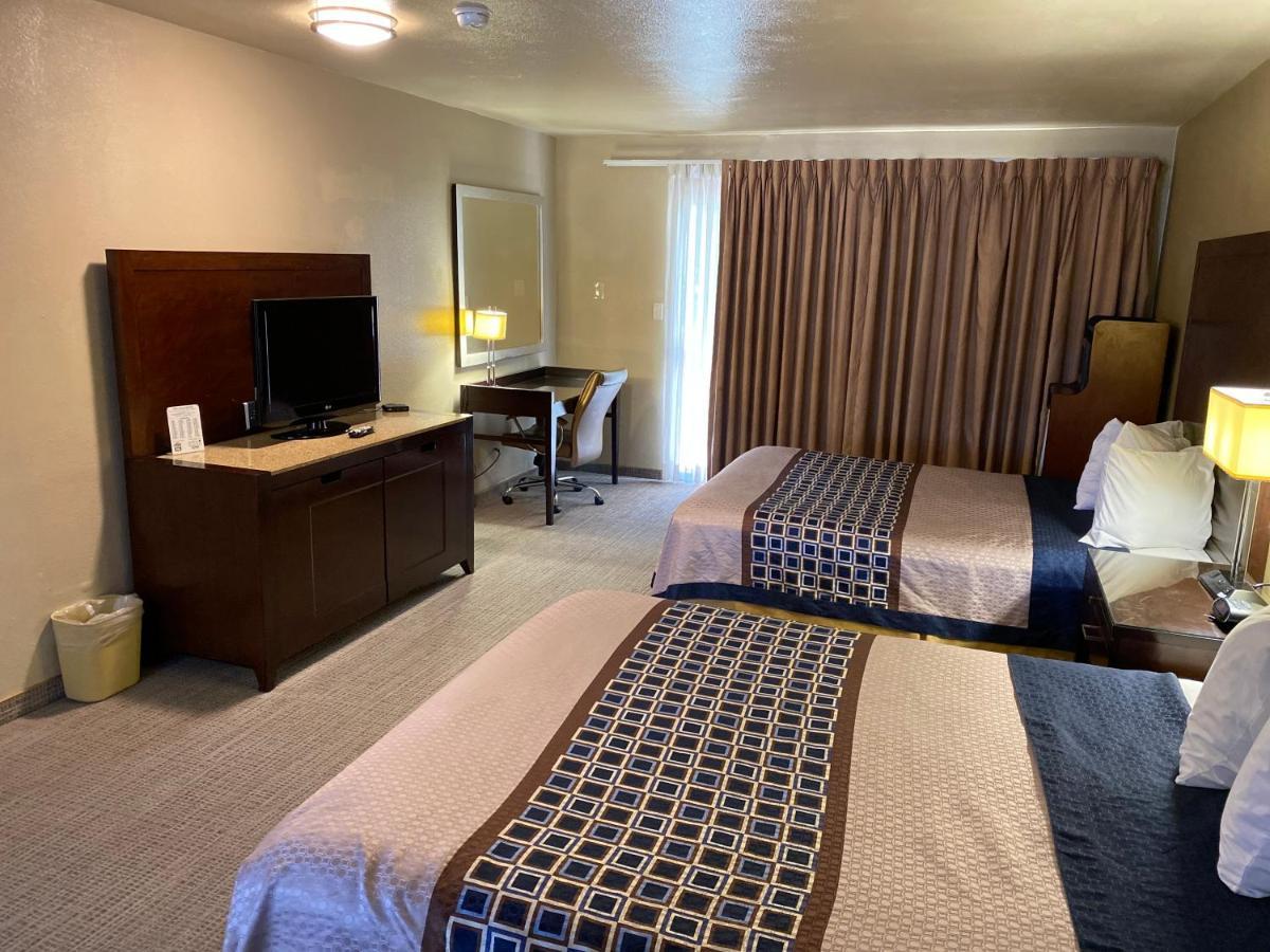 Vino Inn & Suites Atascadero Extérieur photo