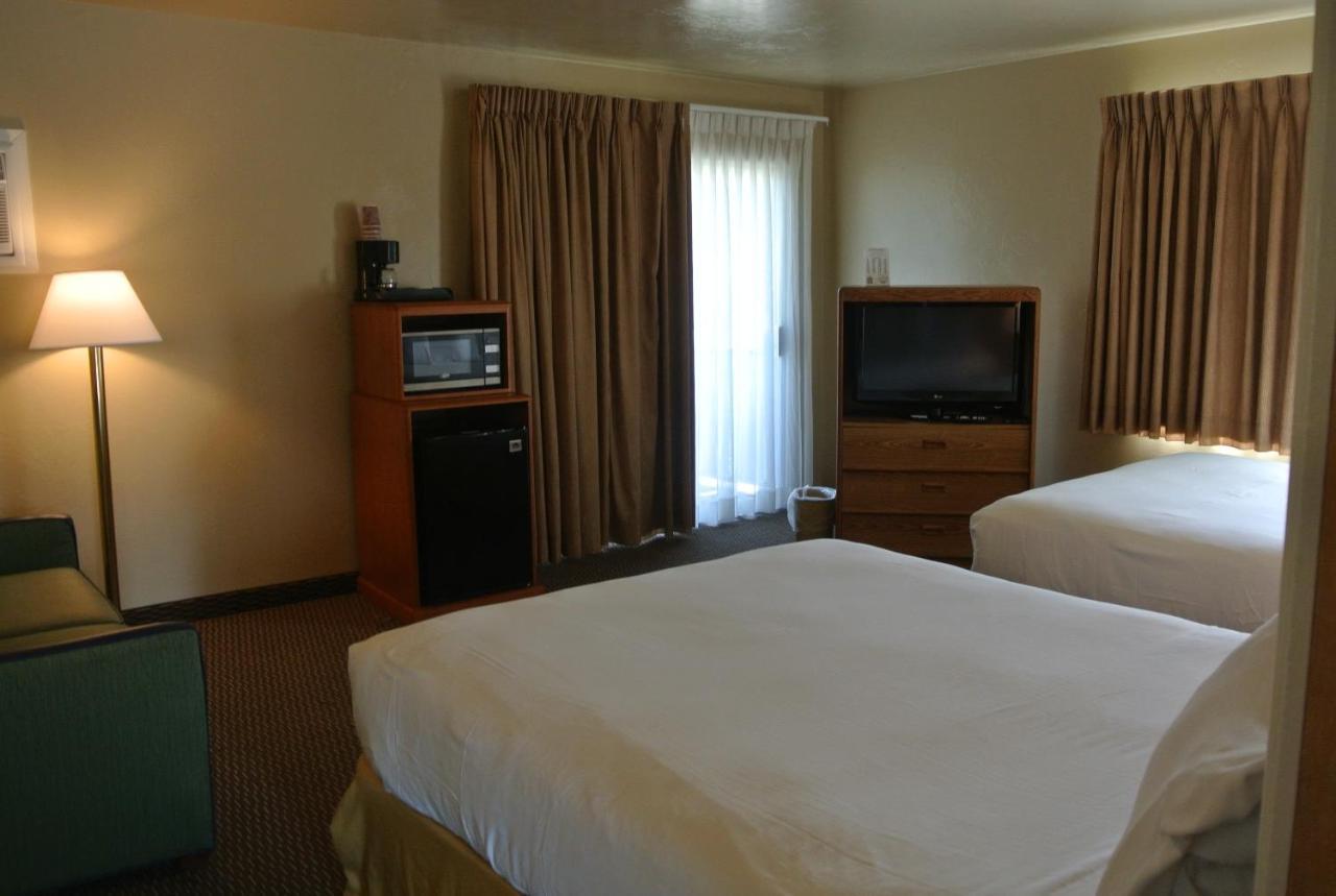 Vino Inn & Suites Atascadero Extérieur photo