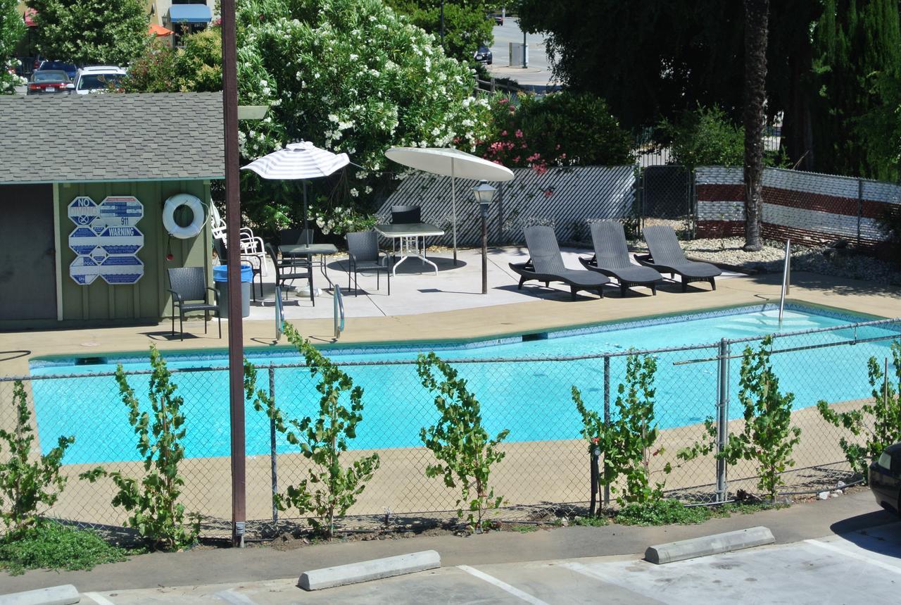 Vino Inn & Suites Atascadero Extérieur photo