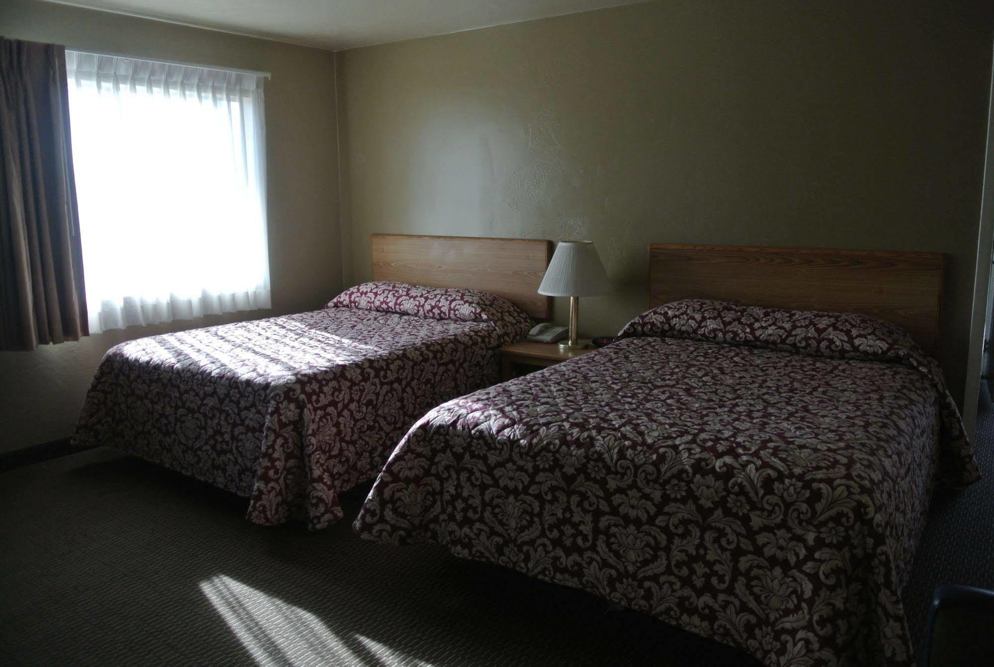 Vino Inn & Suites Atascadero Extérieur photo