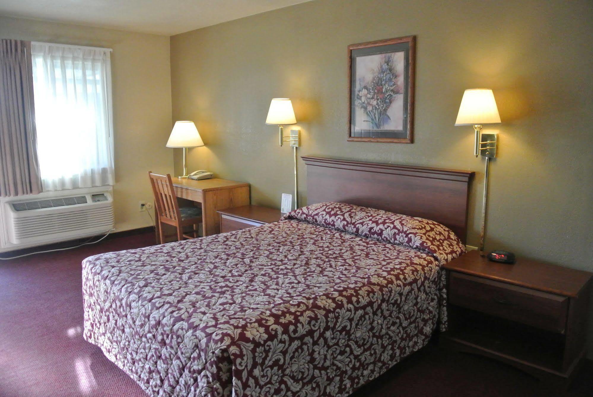 Vino Inn & Suites Atascadero Extérieur photo