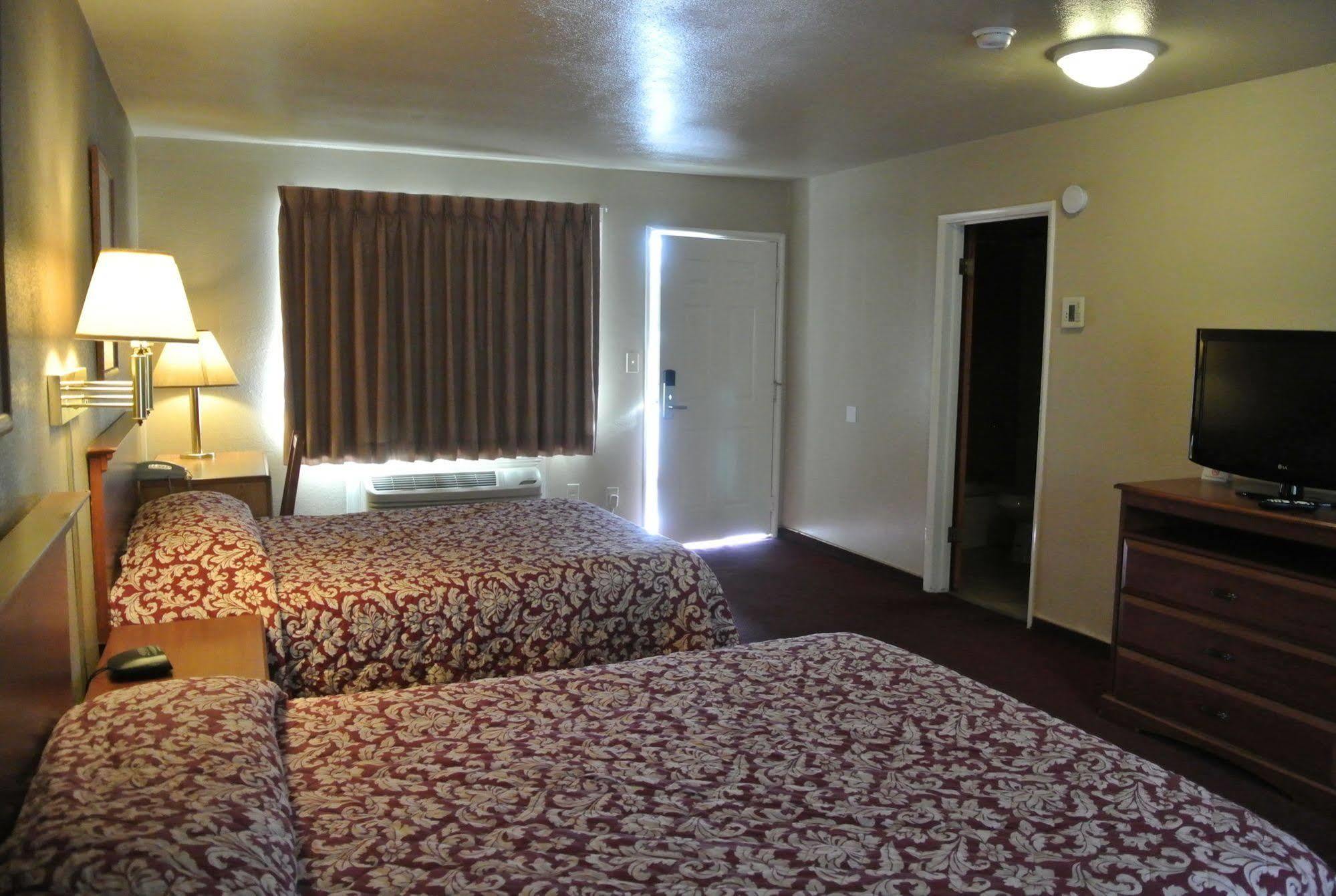 Vino Inn & Suites Atascadero Extérieur photo