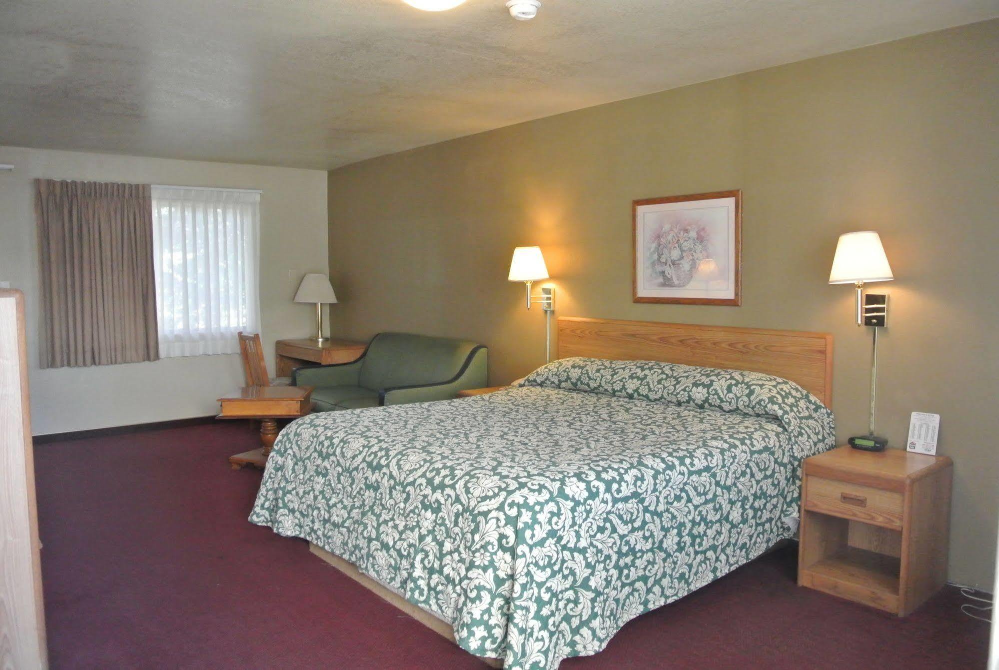 Vino Inn & Suites Atascadero Extérieur photo