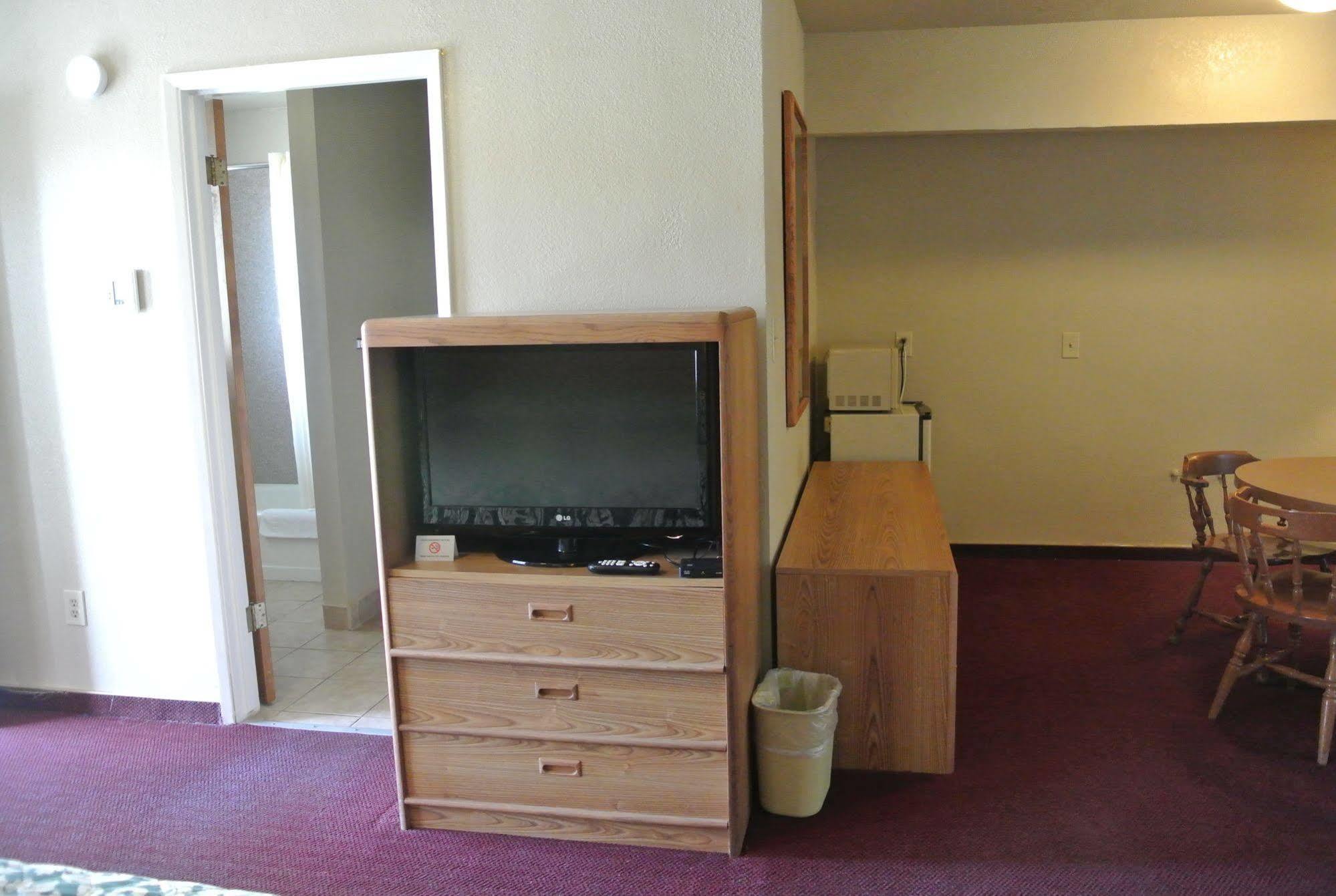 Vino Inn & Suites Atascadero Extérieur photo