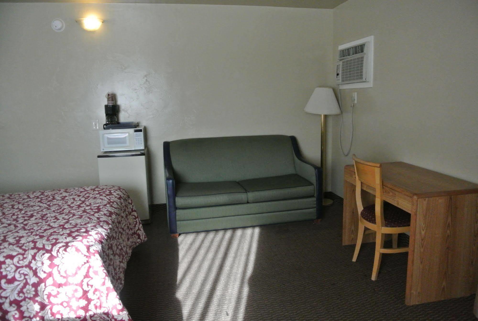 Vino Inn & Suites Atascadero Extérieur photo